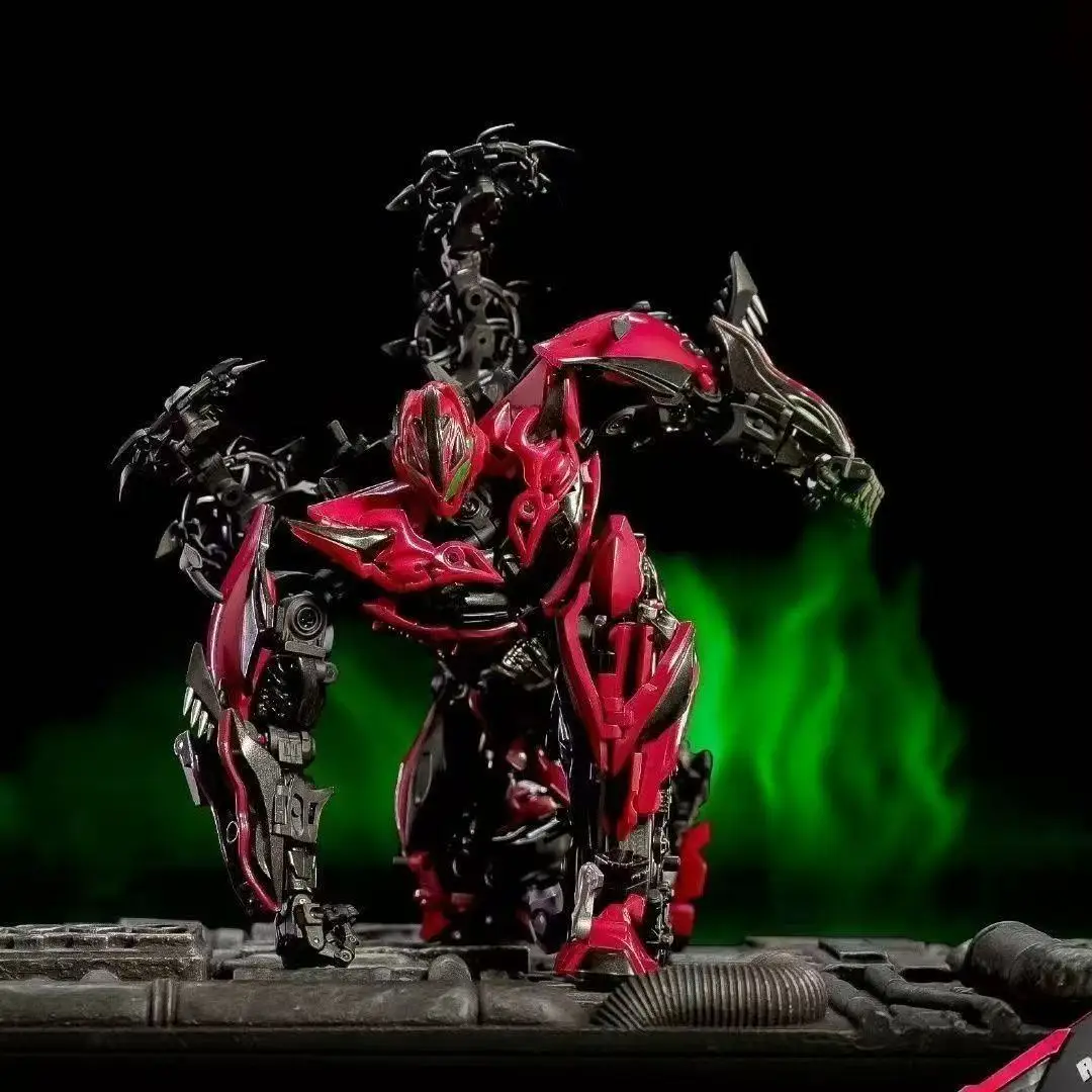 ของเล่นรุ่นพิเศษ UT-R09 รีดเดอร์-สติงเกอร์สีแดง