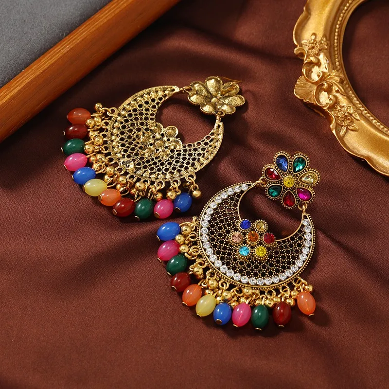 Vintage ethnic style cute jewellery women\'s earrings carved hollow alloy Bohemian style Indian  Ladies\' earrings for women