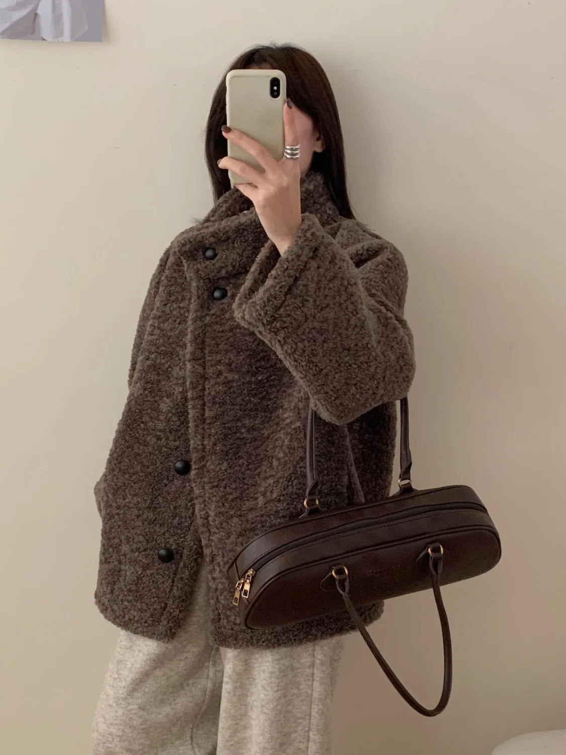 معطف دافئ من الفرو الصناعي للنساء بزر واحد ملابس خارجية شتوية Dongda Gate وصل حديثًا فضفاض مناسب طويل Sve طول منتظم #2