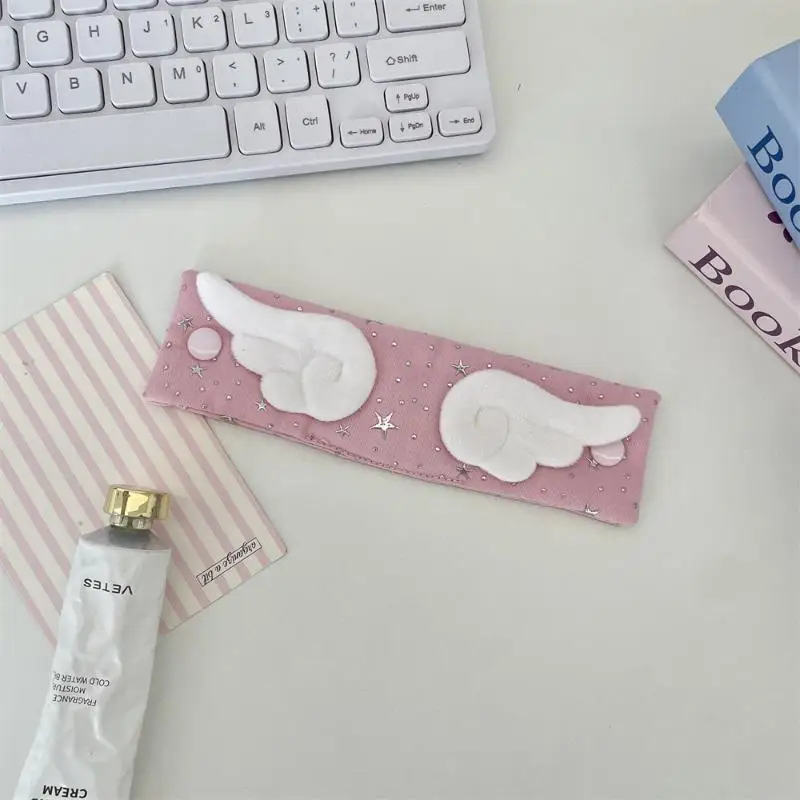 Fabric Cable Organizer - A Portable Cable Winder And Earphone Cable Organizer For Convenient Travel Use