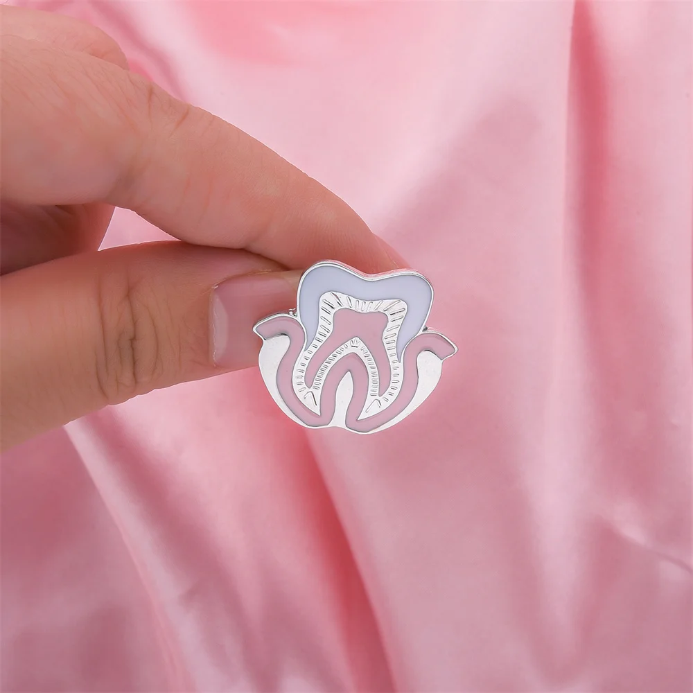 

Medsor Teeth Gum Enamel Pin Cute Medical Dental Brooch Lanyard Coat Lapel Badge Accessories for Trainee Nurse Dentist Gift