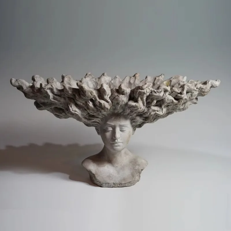 Unique abstract design art engraving bust figure hand engraving poly resin half statue home decoration