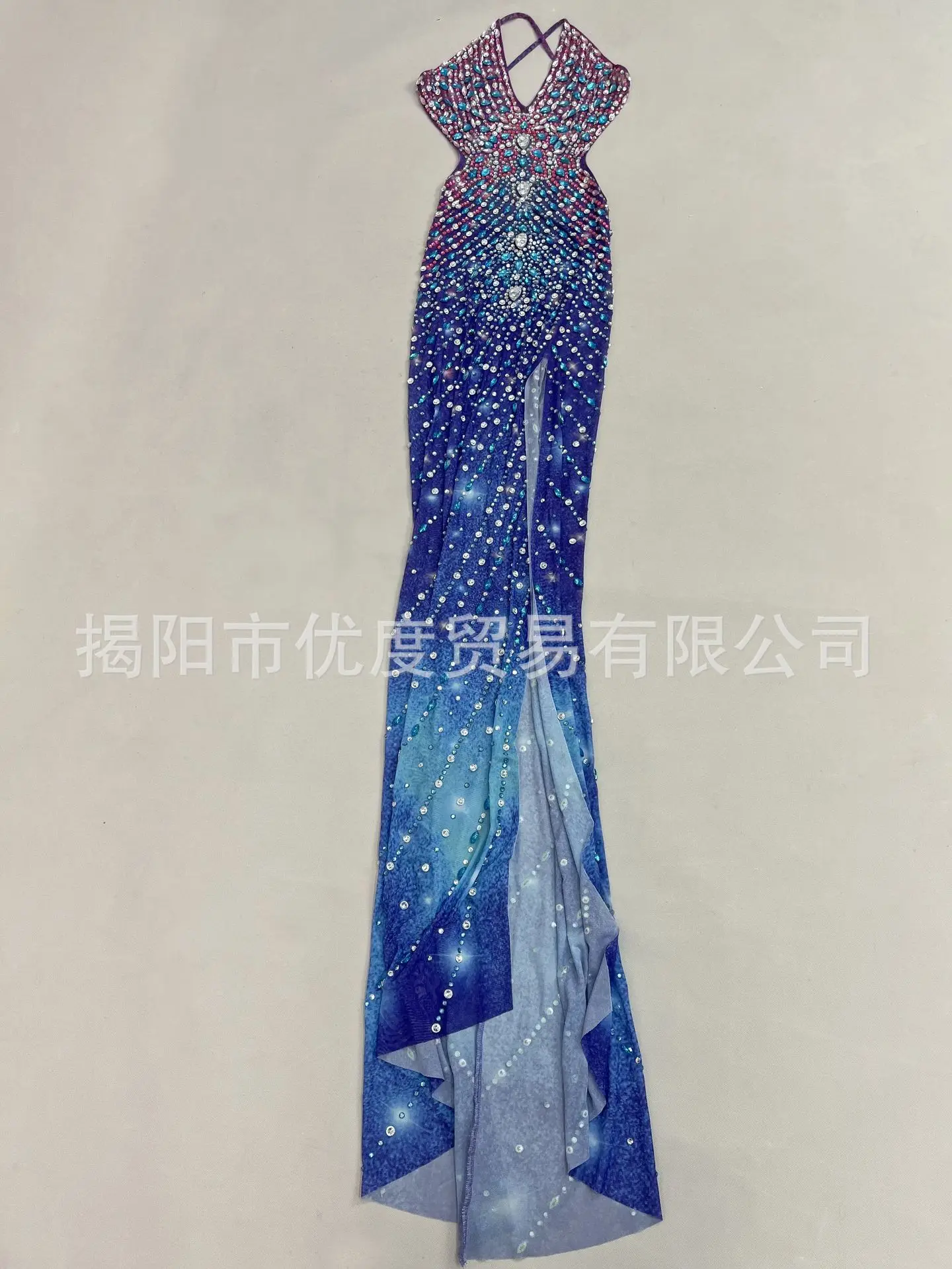 مثير حجر الراين الأرجواني التغيير التدريجي الحمالة فستان شبكة فستان عيد ميلاد الرقص أداء يبحث إلى النجوم Partykleider