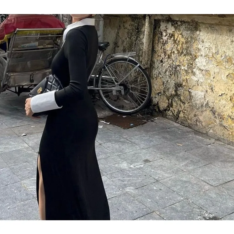 2025년 신상 부드럽고 우아한 여성용 배색 스트랩 V넥 슬릿 긴팔 드레스