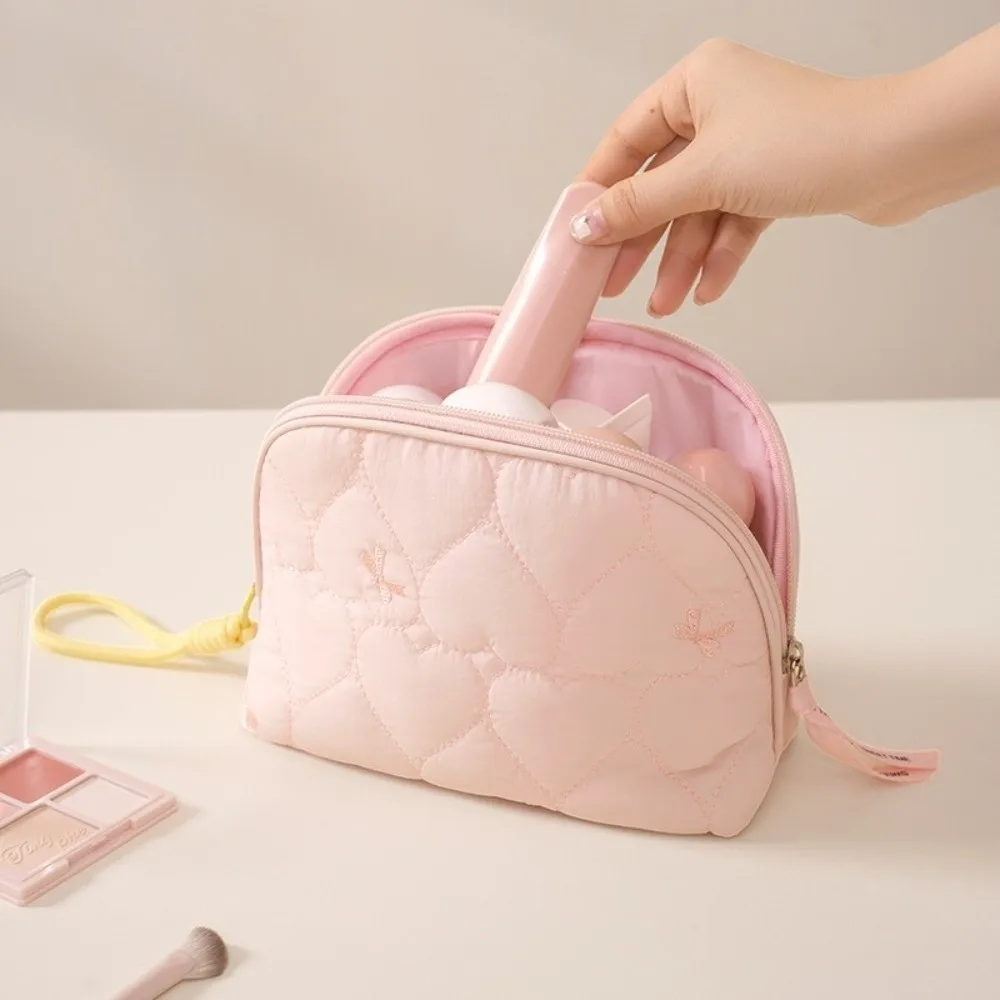 Cute Large Capacity Quilted Cosmetic Bag Zipper Closure Candy Color Storage Bag Portable Ultralight Love Heart Handbag For Women