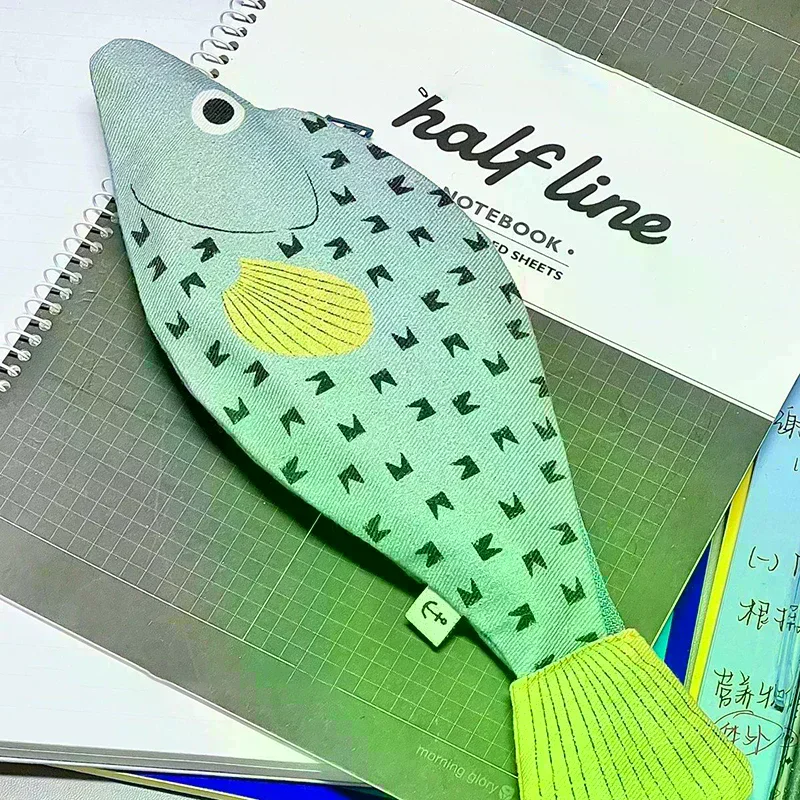 Fish Shape Novelty Pencil Case Fish Pen Bag Fish Coin Purse Funny Pencil Pouch With Simulated Fishbone Lining,Birthday Gift