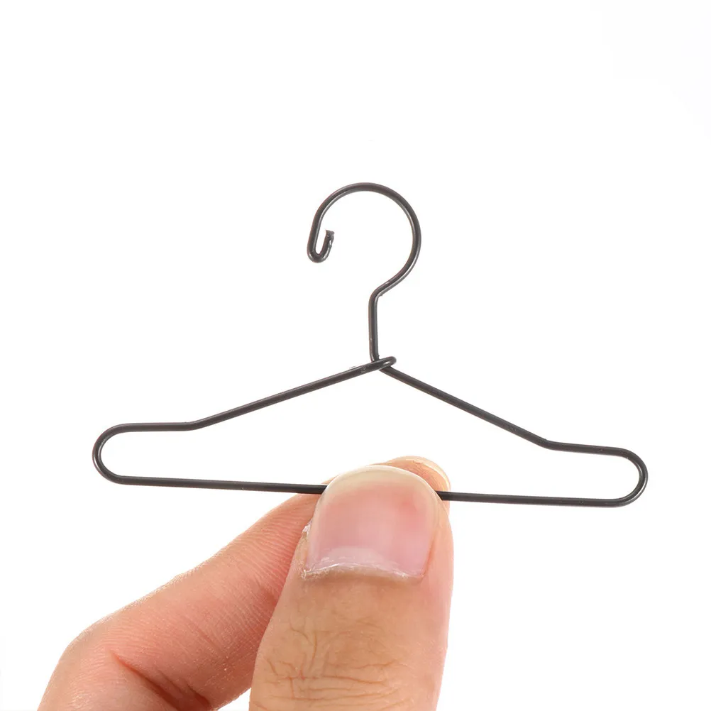 

10 шт. маленьких вешалок для кукольного домика, миниатюрные металлические стойки для одежды, подставки для организации миниатюрного гардероба