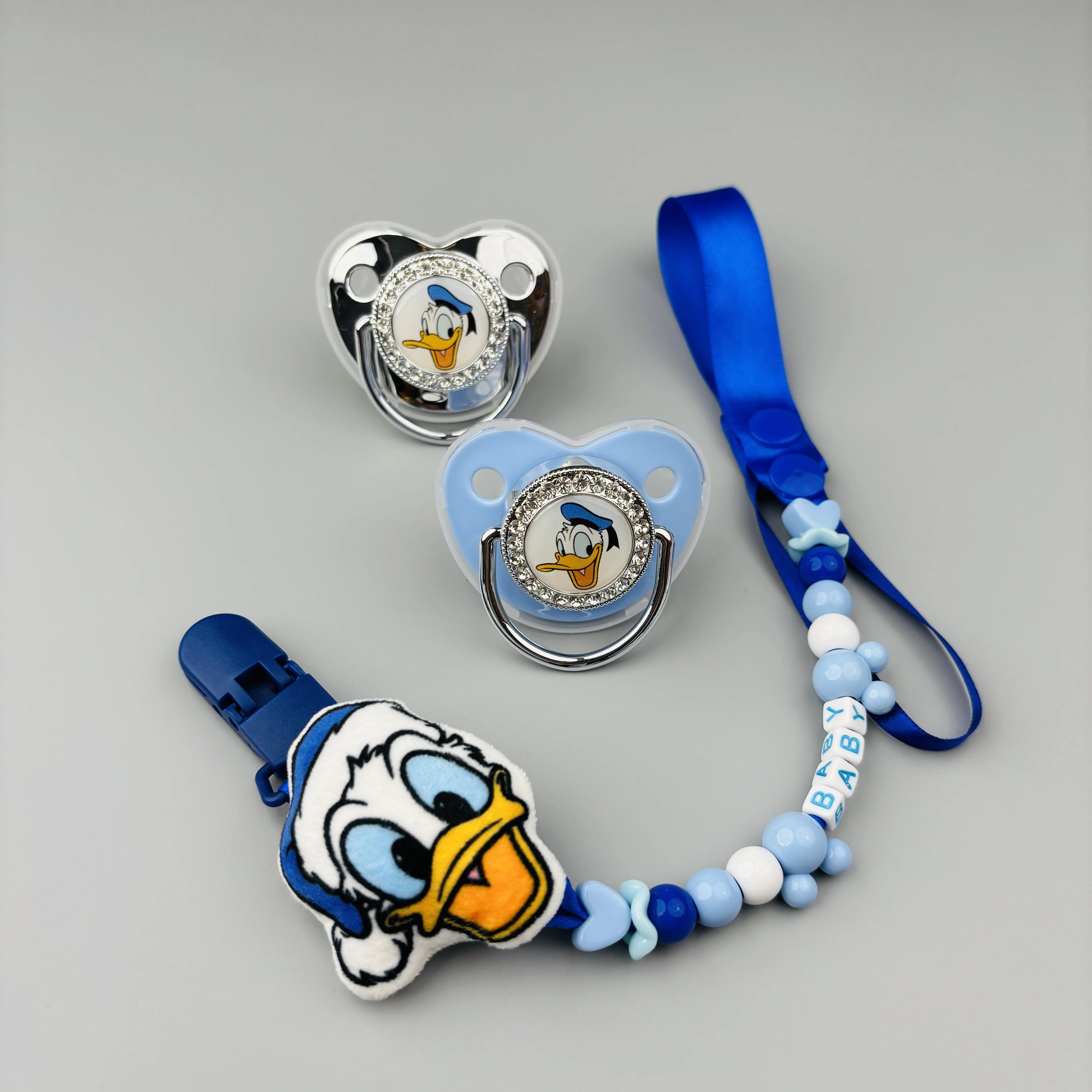 Animo-gedruckter Luxus-Baby-Schnuller und 3D-Plüsch-Stirnband-Clip, Haarband für Neugeborene, Baby-Haar-Accessoire, Bling-Schnuller, Baby-Badewanne