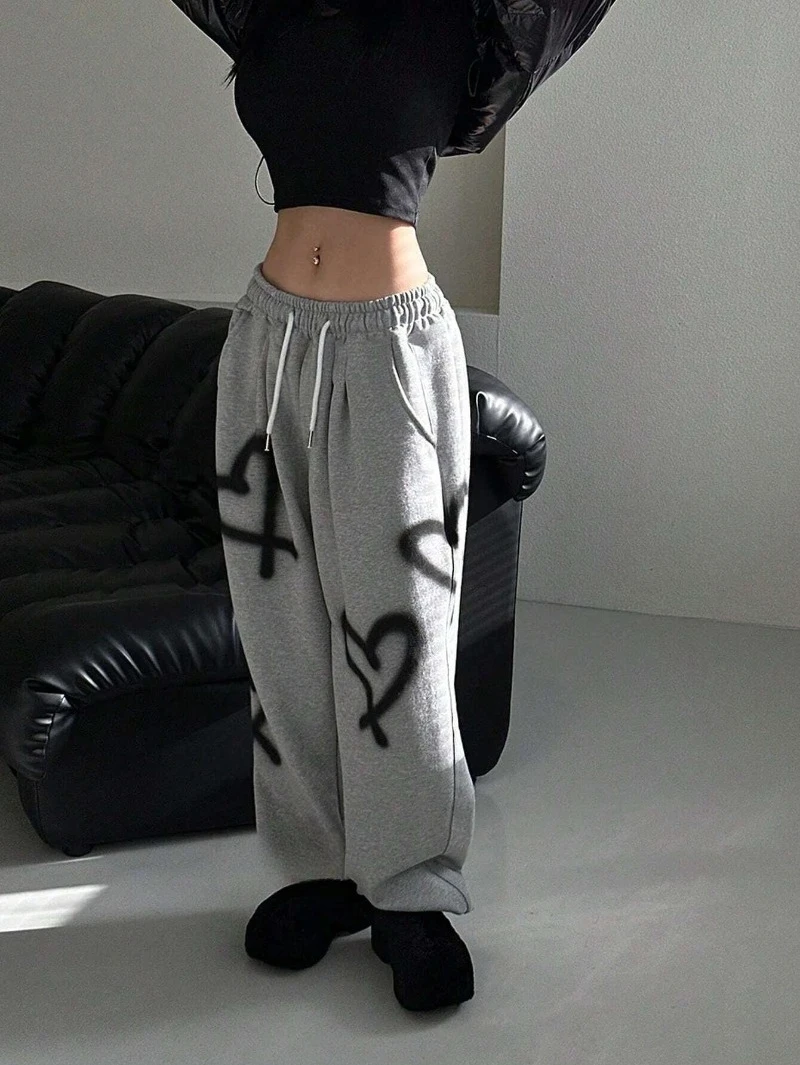 

Men's Sweatpants, Versatile Street Style Spring Random Love Print Drawstring Waist Sweatpants Y2k Pants Wide Leg Sweatpants