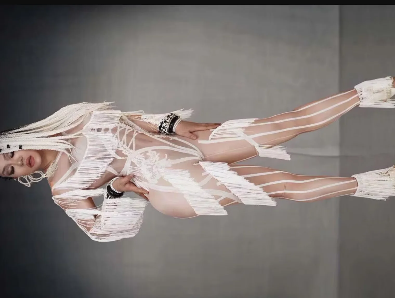 

Белый комбинезон, костюмы для бара, nihgtclub, бар, женское боди для сценических танцев