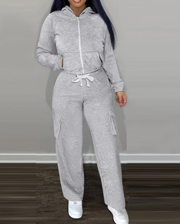 Women's fashionable casual long sleeved set autumn and winter new hooded sweatshirt and pocket design sweatpants women's set