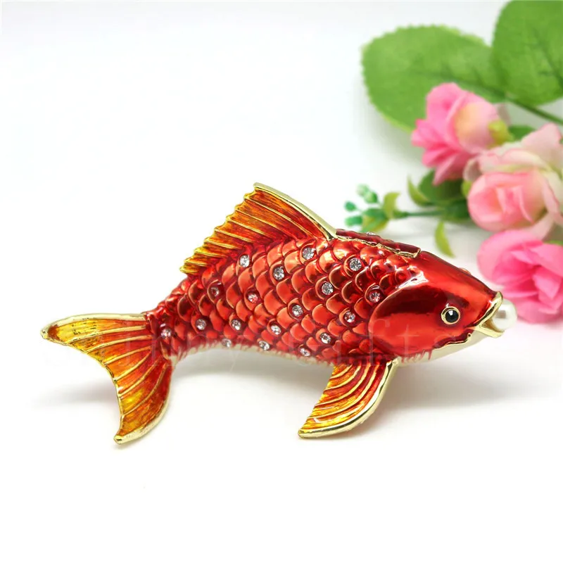 Desktop Creative Small Home Decoration Metal Pearl Carp Feng Shui Wealth Attraction Ornament