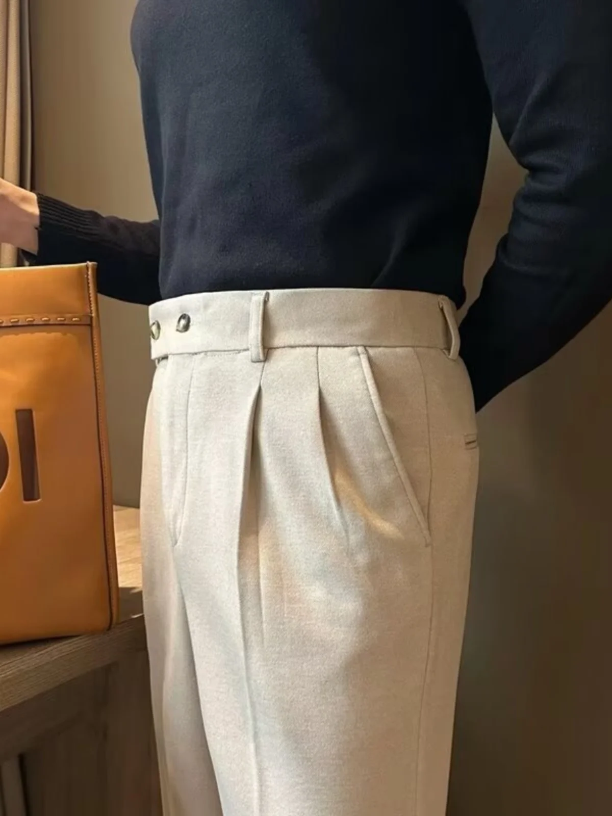 

Мужские брюки из плотной шерсти на осень-зиму: прямые, с высокой талией, повседневные, деловые, не мнущиеся, зауженного кроя, для костюма