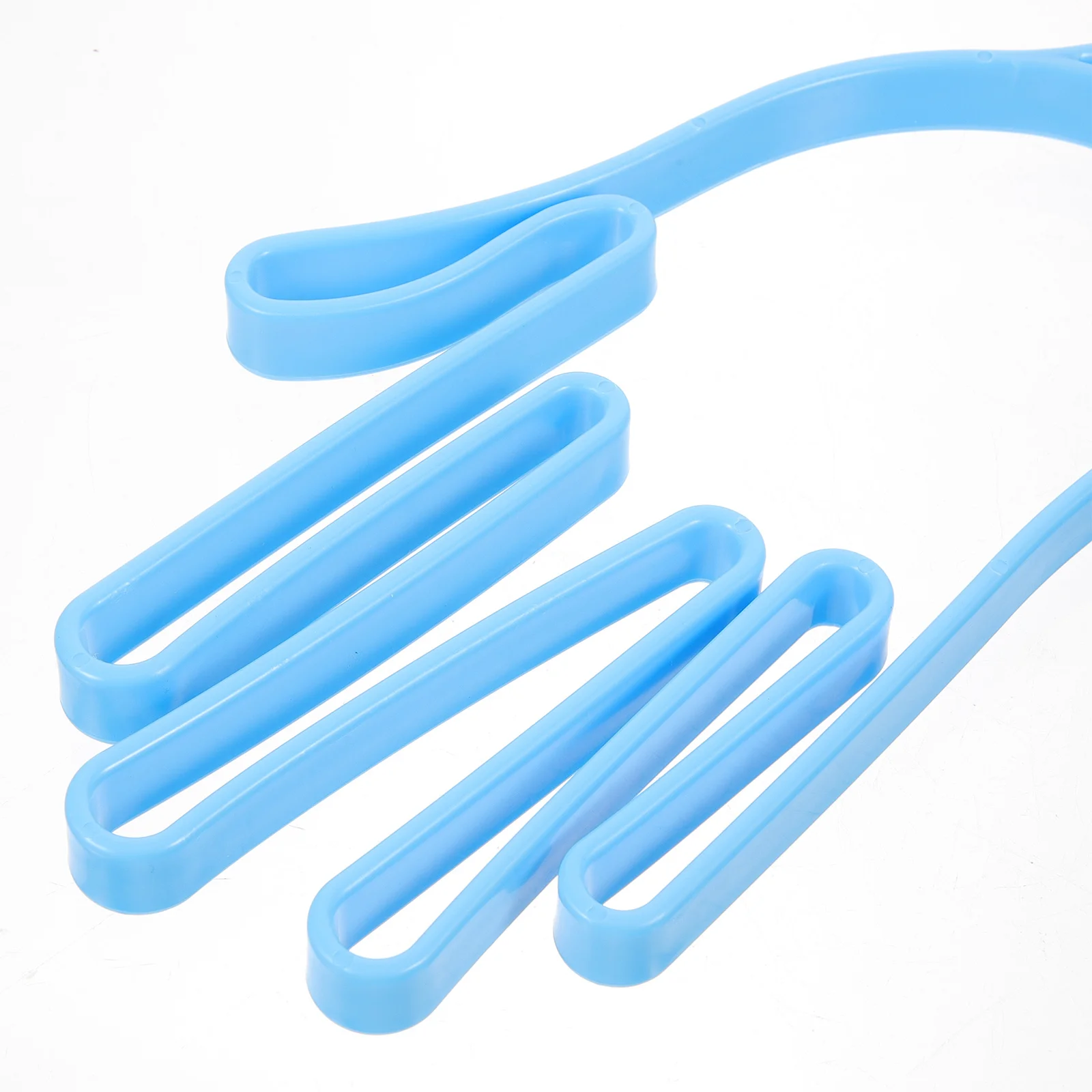 

2Pcs Golf Glove Holder Portable PP Material Sturdy Lightweight Design with Buckle for Quick Drying and Shape Retention