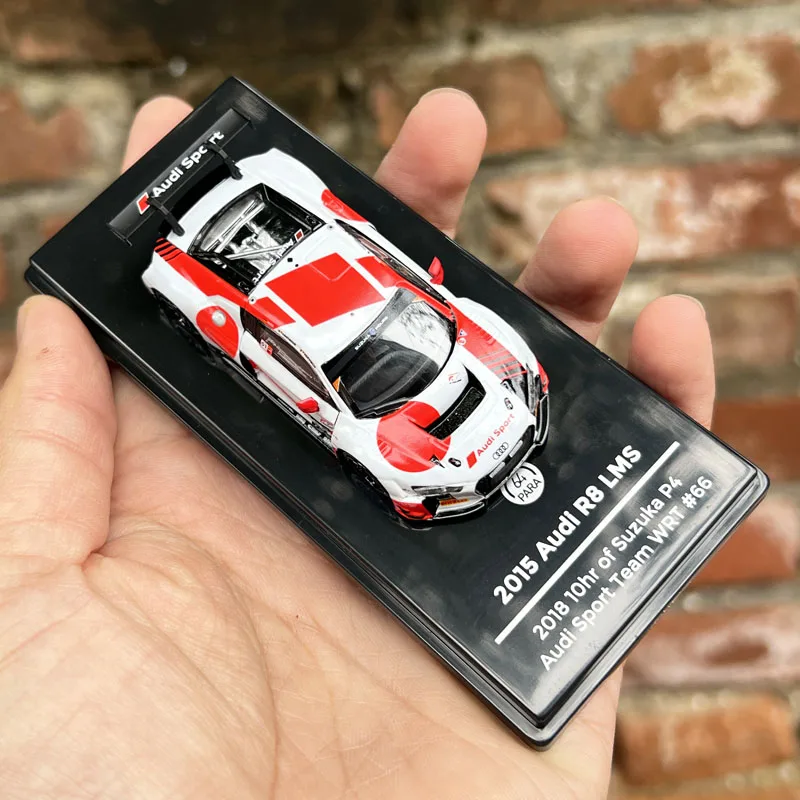 Modelo de Auto Edición Dealer de Para, Escala 1:64, AUDI R8 LMS 2015, 10 Horas de Suzuka P4, Equipo Audi Sport WRT # 66, Modelo de Metal Fundido para Coleccionistas