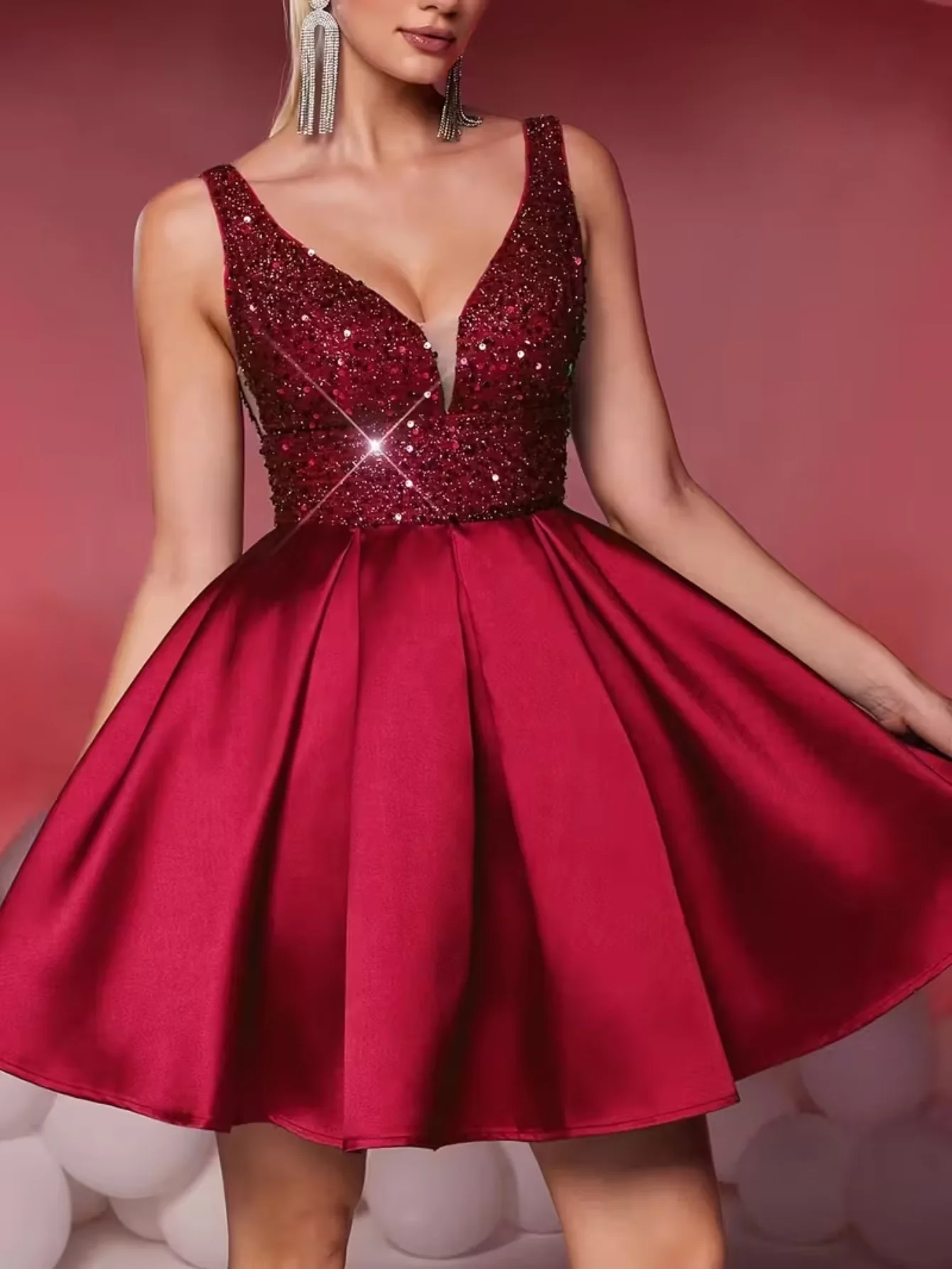 Women's Sleeveless V Neck Mini Dress Sequins Decor Pleated A‑Line Short Dress Elegant Homecoming Cocktail Party Ladies Outfit