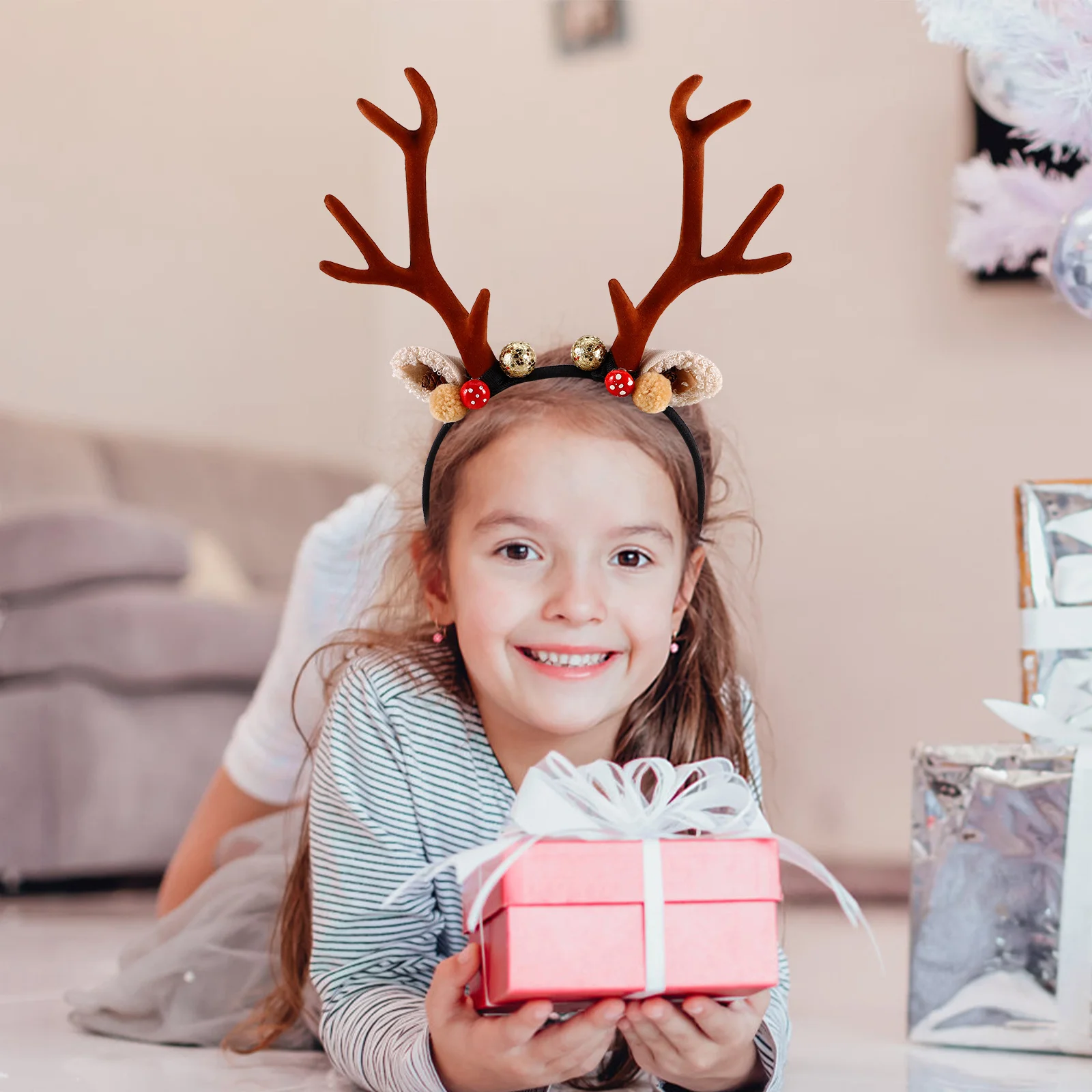 

Reindeer Antlers Headband Pine Cone Holiday Headpiece Deer Animal Charm Christmas Party Accessory Costume Pine Cone Headpiece