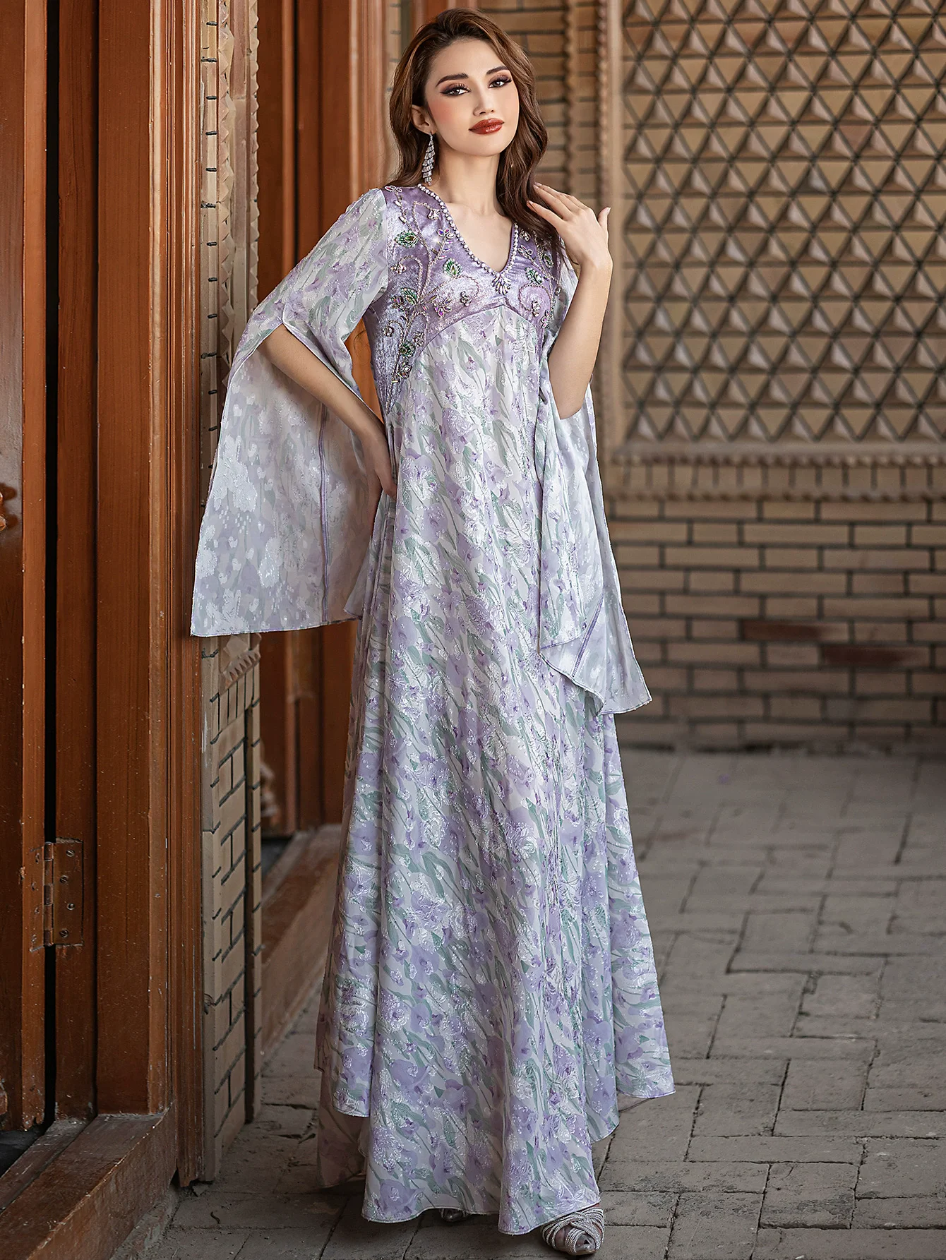 Ramadan Muslim handmade sewn diamond decoration purple iridescent flowing light oversized flared sleeve design elegant dress