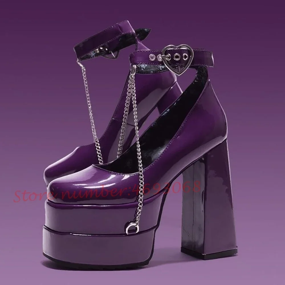 

Heart Buckle Platform Chunky Heels Sandals Women Metal Chain Lovely Round Toe Girl's Shoes Luxury Party Summer Dress Sandals