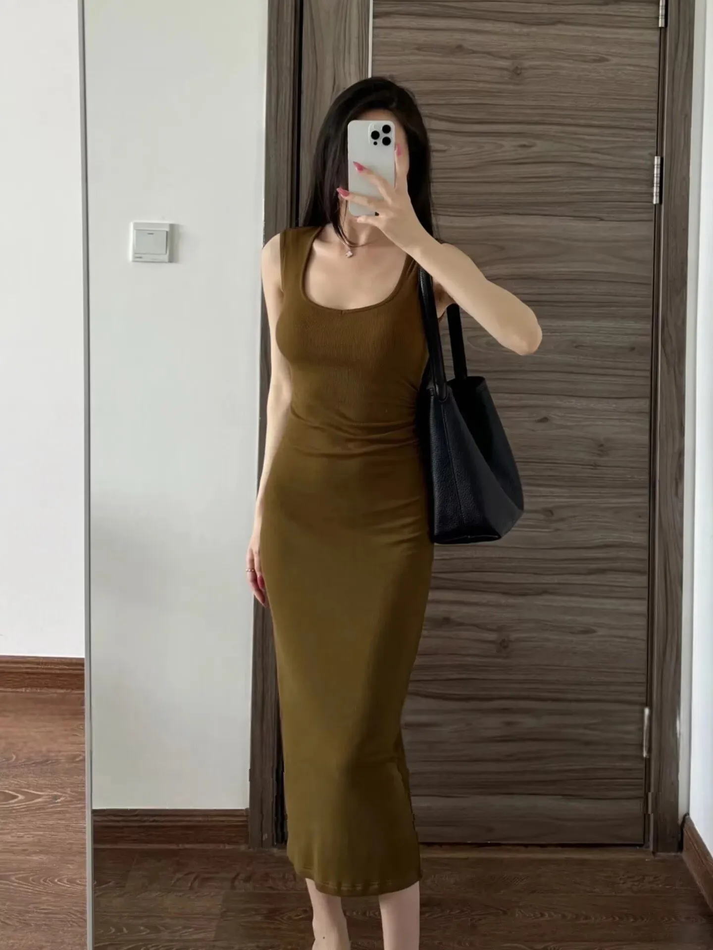 Slim Fit Long Dress Olive Green U-Neck Wide Strap Pit Pattern Lady Style Cotton Material Citywalk Summer Season No Sleeve