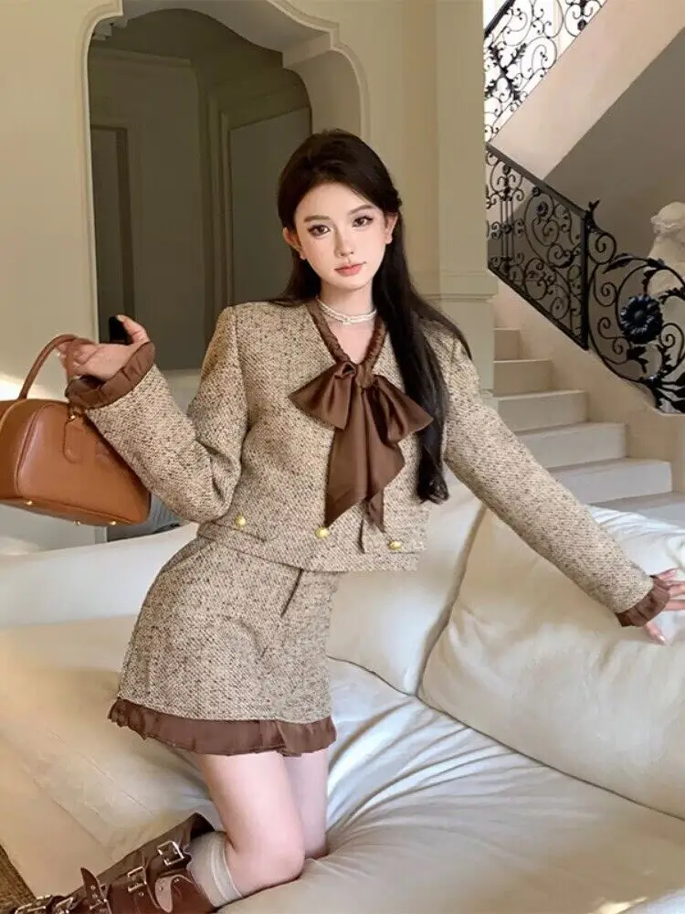 Chic Style Socialite Set for Women Autumn/Winter: Quilted Thick Short Jacket and Pencil Skirt Two-Piece Dress Fashion Hot Sale