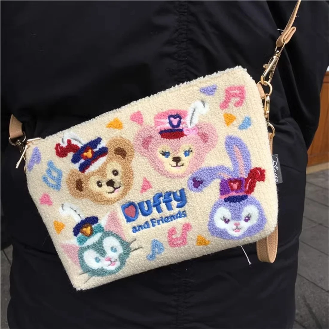 New Disney Ｍovie Duffy And Friends Crossbody bag Knit bag Cartoon bag for women Birthday gift for children