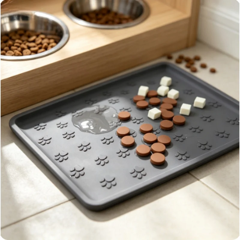 silicone-pet-feeding-mat-waterproof-dog-cat-food-bowl-placemat-feeder-pad-drinking-organizer-for-pets-daily-meal
