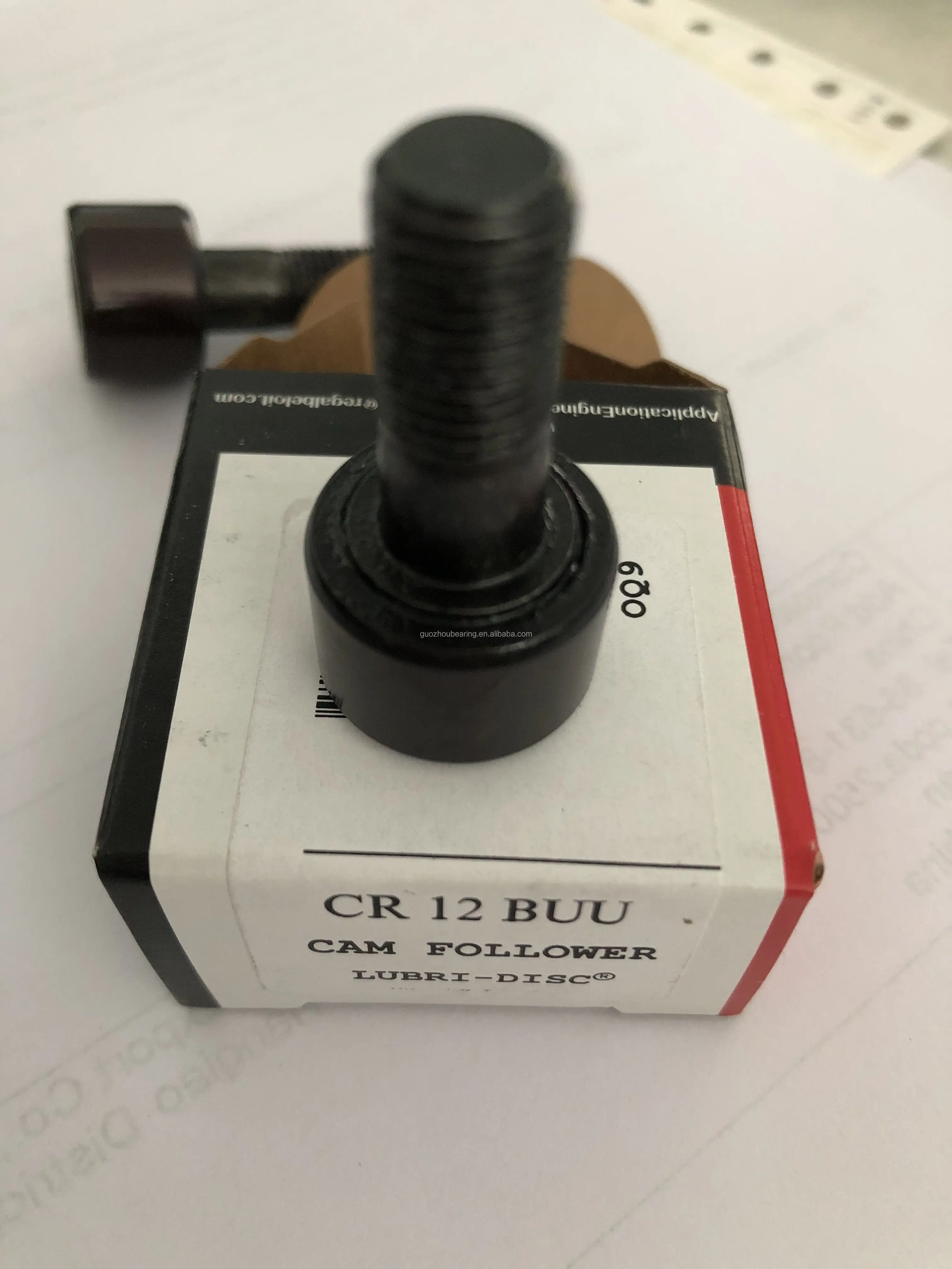 cuscinetto-a-rullini-tipo-ago-mcgill-cr32buur-per-guida-a-camme