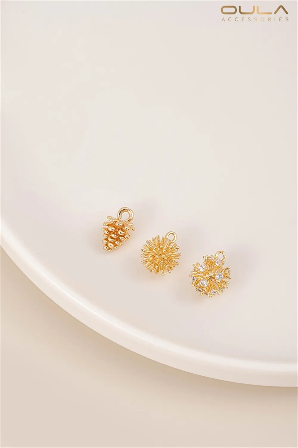 

1 шт., 14-каратное позолоченное шерстяное шариковое кулон, медная подвеска из настоящей шишки из сосновой шишки, серьги ручной работы и аксессуар для браслета