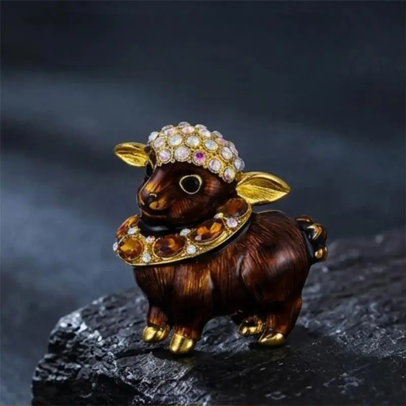 1Pcs Sheep Shape Enamel Brooch Inlaid Crystal Rhinestone Animal Pin Vintage Jewelry For Women Clothing Decoration