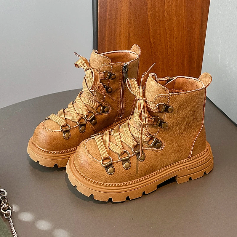 Luxury Designer Children's Round-headed Thick-soled Boots Autumn and Winter 2025 Fashion Retro Lace-up Flocking Short Boots