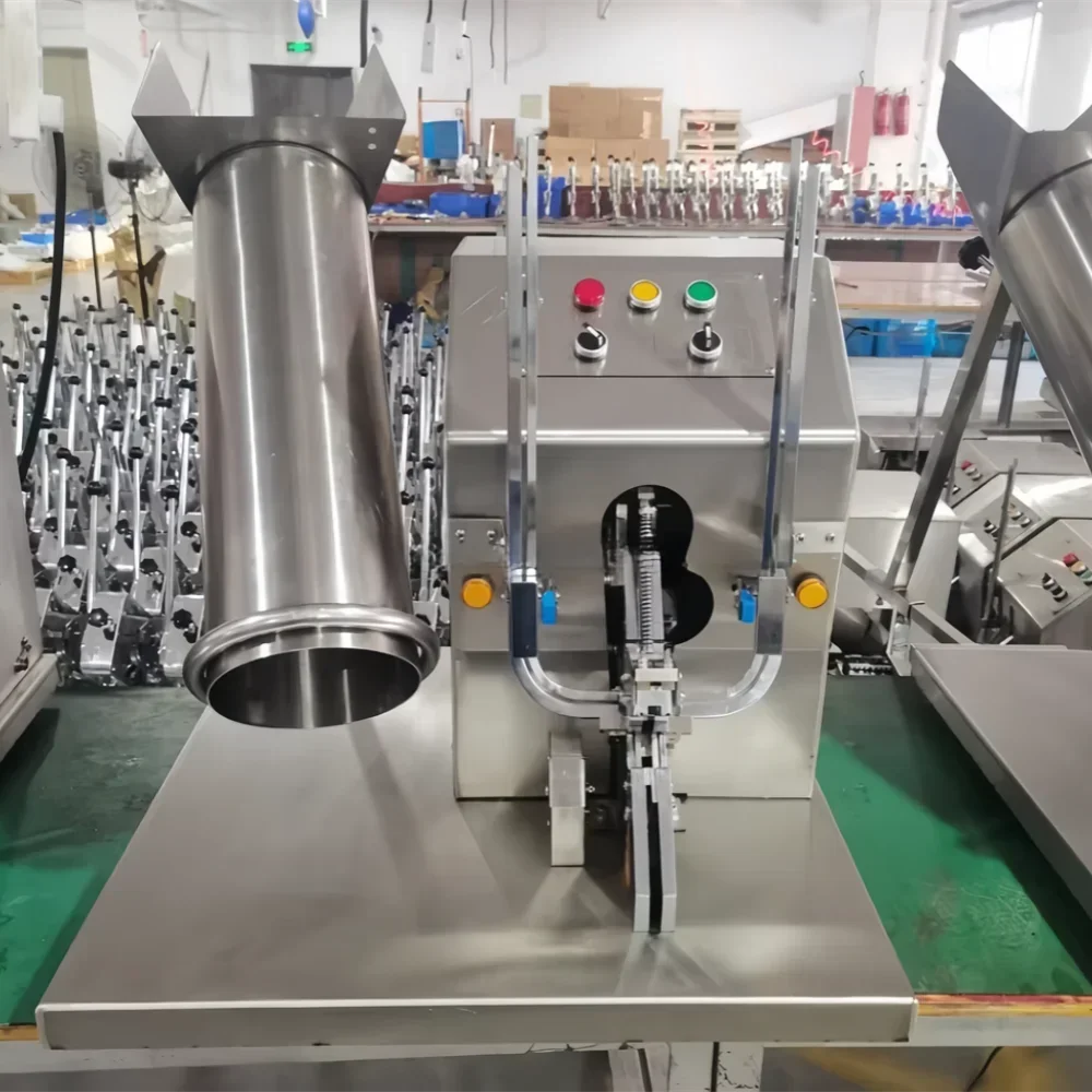 Carrot Ginger Potato Mesh Bag Packing Machine Clipping Mesh Bag Packing Machine