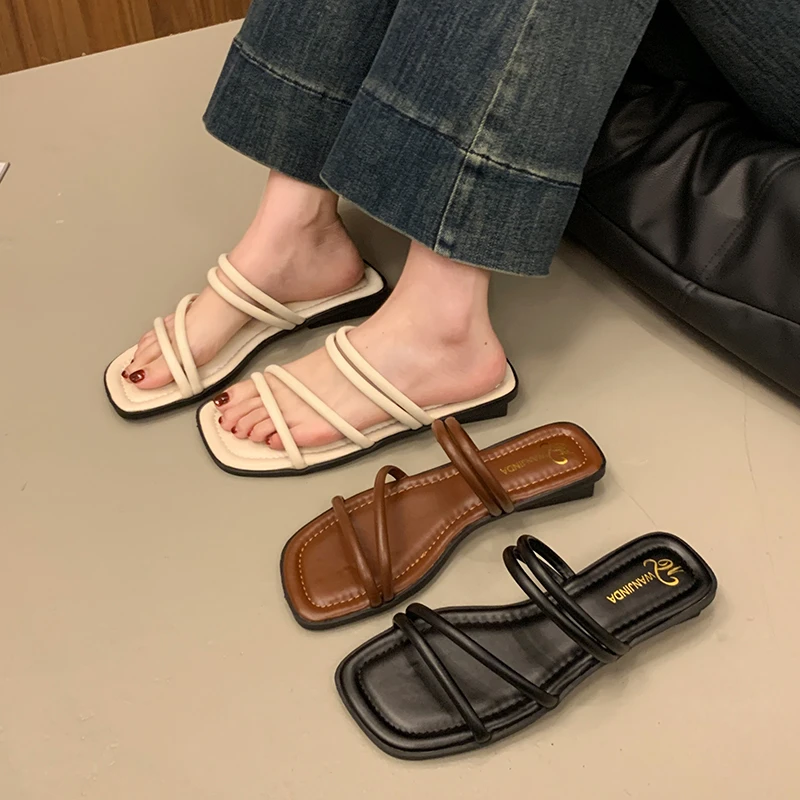 Women's French-Style Thin-Strap One-Strap Sandals New Summer Style Low Heel Fashionable and Versatile Roman-Style Versatile 2025
