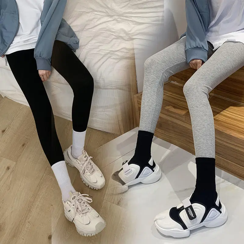 女性用レギンス 暖かいニット フレアパンツ ハイウエスト 裏起毛タイツ ヒップアップ効果 トレンド感あふれる 快適 秋冬 マイクロホーン