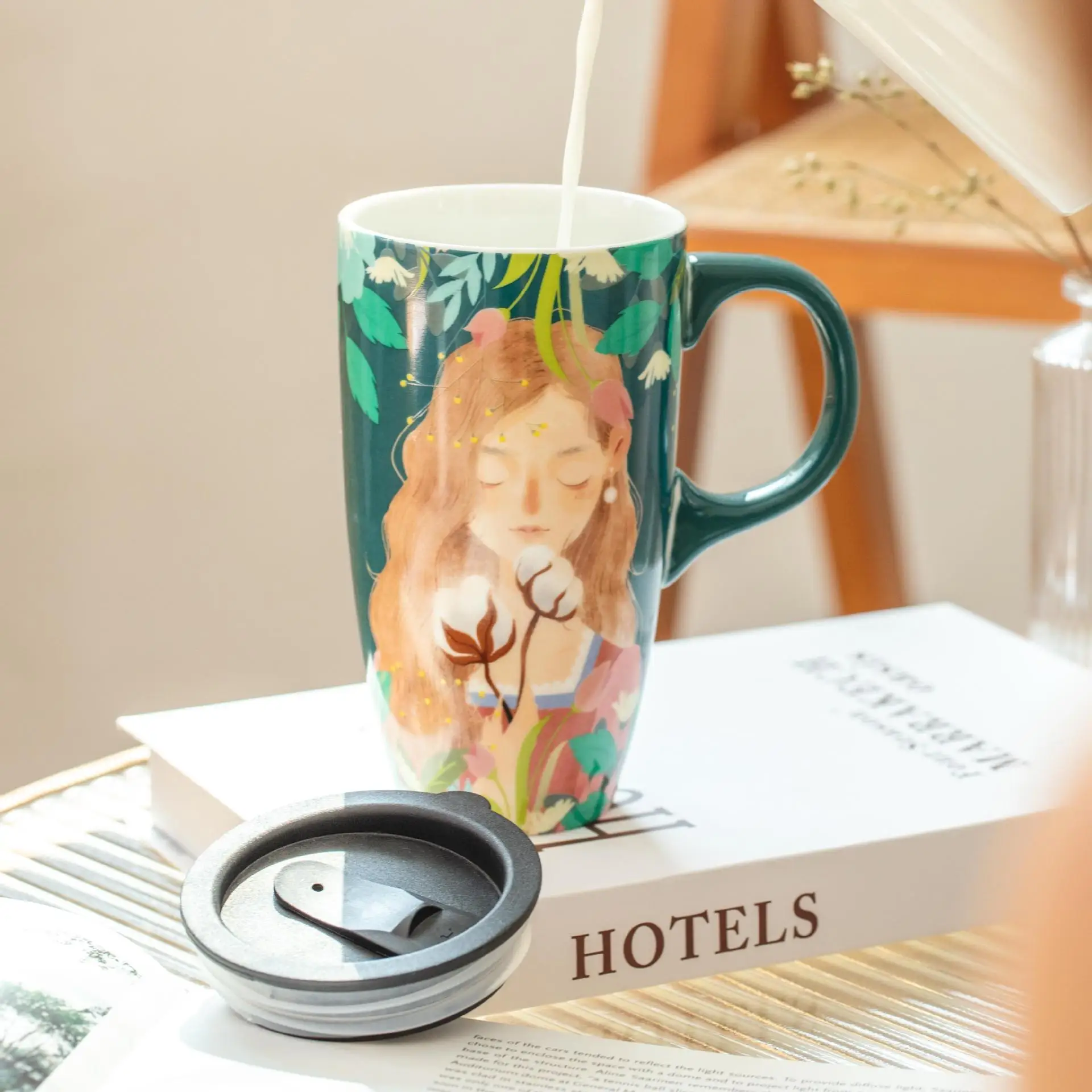 Light Fresh Large Capacity Ceramic Mug Cute Girl Style Mug with Lid High Aesthetic Appeal Household Coffee Cups Retro Water Cups view 6