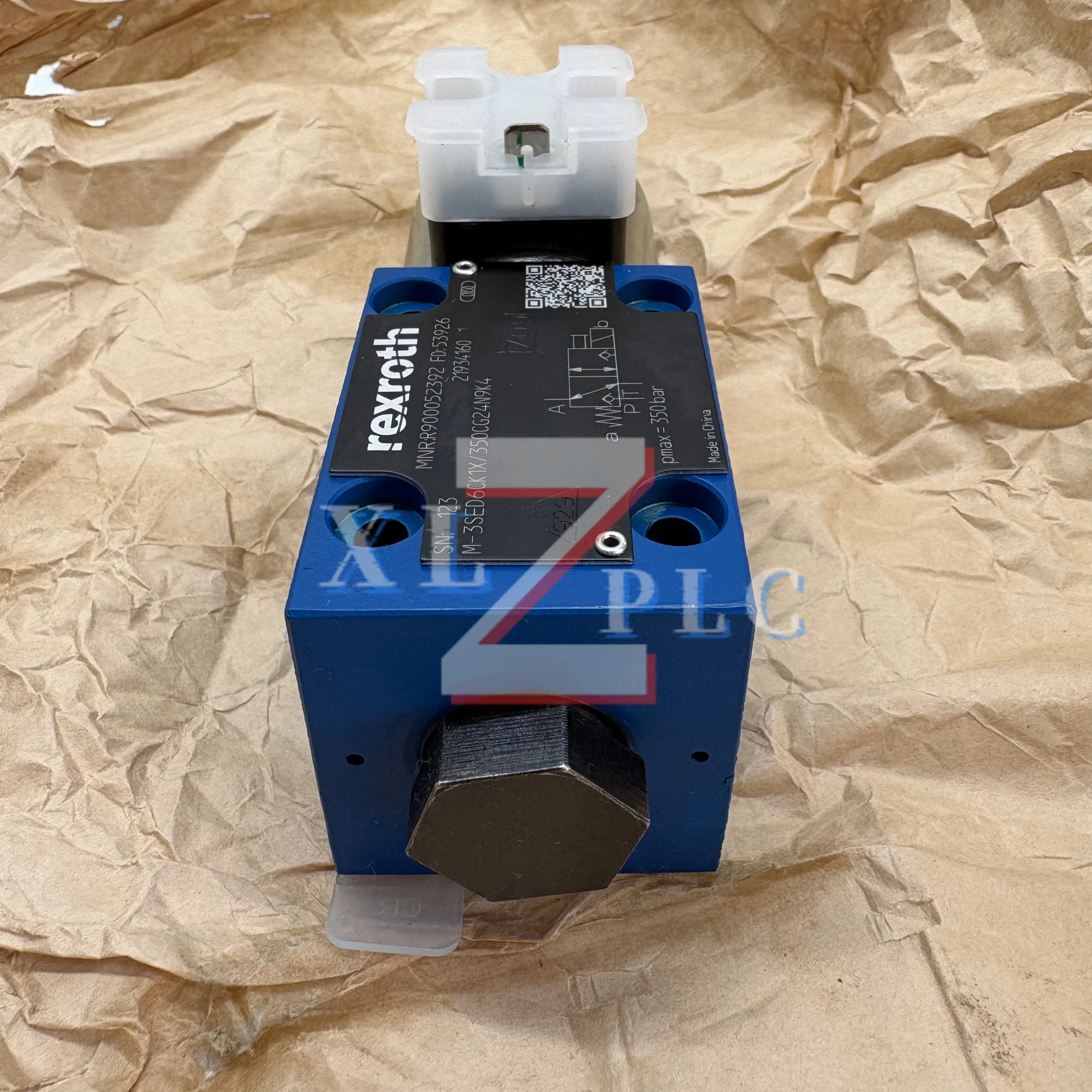 

R900052392 M-3SED6CK1X/350CG24N9K4 Hydraulic valve new in box