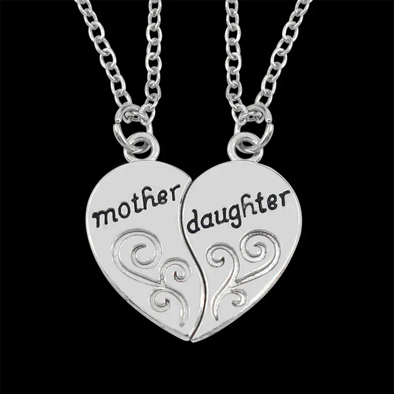 Mom and Daughter Pendant Necklace Metal  Clavicle Chain Girl Women Fashion Mother's Day Commemorativ Daily Decoration Gift