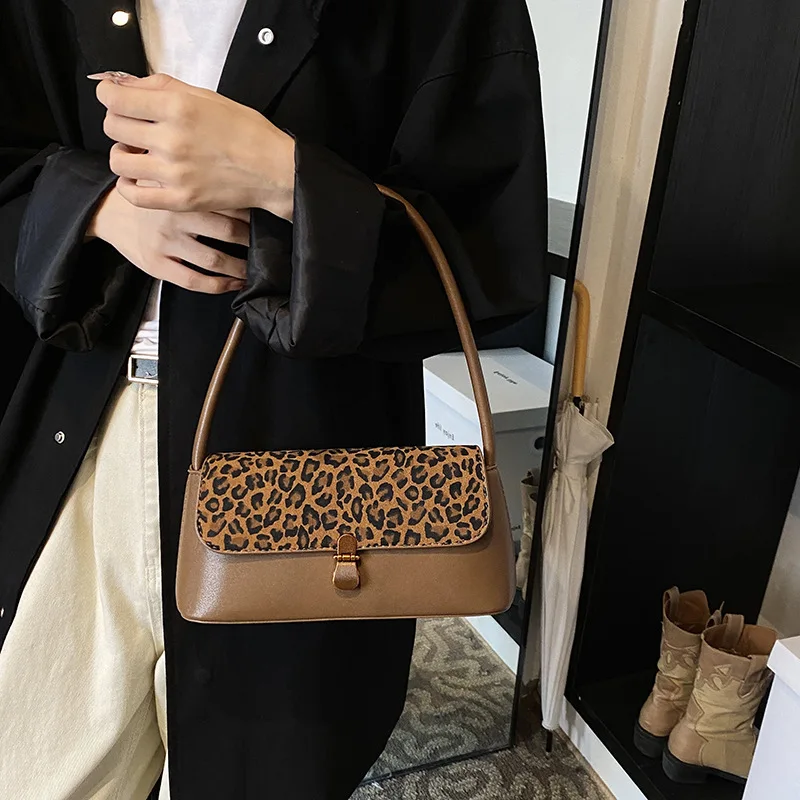 

Handbag Retro Niche Commuter Underarm Women's Bag New Leopard Print Shoulder Bag Fashion Matte