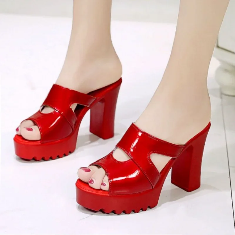 High-heeled Slippers Sexy Fashionable Women\'s Shoes Summer New Fish Mouth Shoes Casual Platform High-heeled Sandals Red Shoes