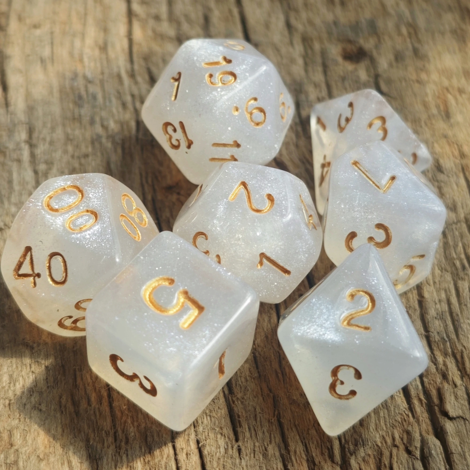 7Pcs/Set White Galactic Dice Set D&D COC RPG Fantasy Potion Bottle Dungeons and Dragons Desktop Game