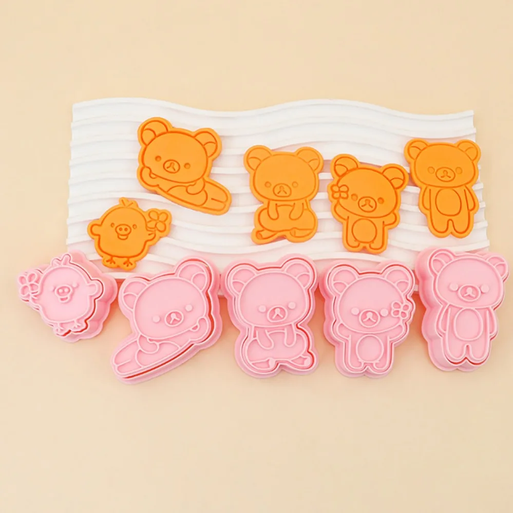 Cookie Cutters Cartoon Bear Biscuit Mold Stamp Kitchen Baking Pastry Bakeware Dessert Baking Supplies