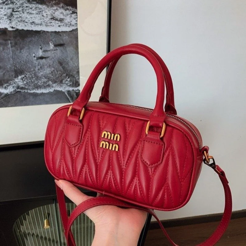 

Classic Ladies Messenger Bag, Leather Crossbody Shoulder Bag, Women's Handbag Elegant, Popular Luxury