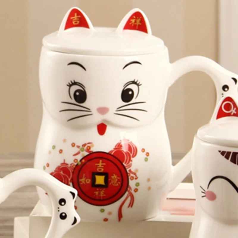 Cute Japanese Lucky Cat Porcelain Coffee Cup 3D Creative Ceramic Tea Cup Lovely Cat Tea Mug Drinkware