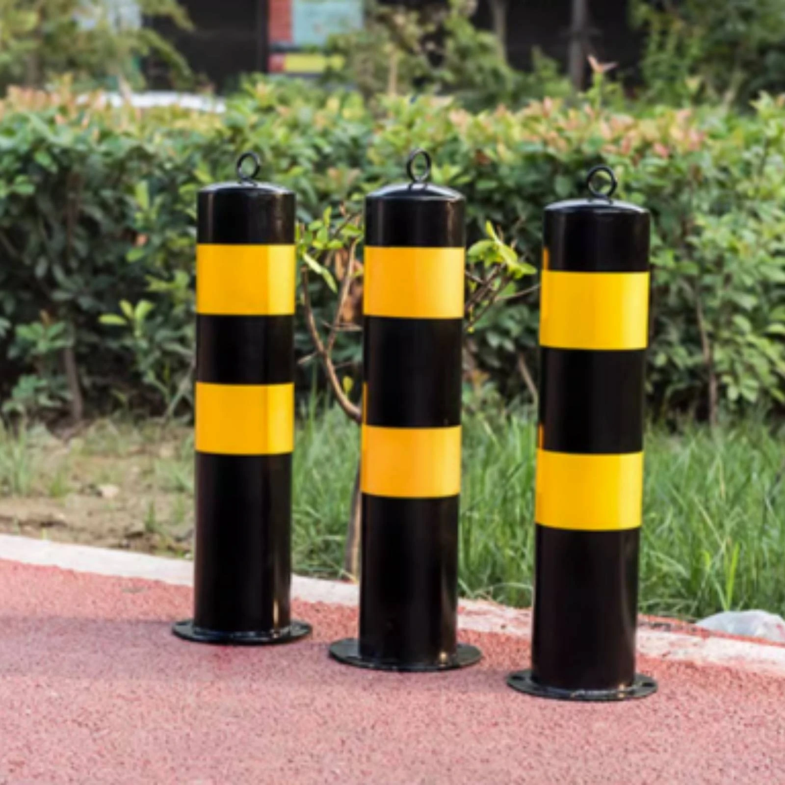 Steel Bollard High-Visibility Reflective Post Parking Post Cylindrical Bollard with Reflective Tape Eye-Catching for Roadside
