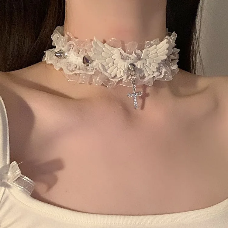 Punk Harajuku Sweet Simple Fashionable Individuality Pure libido Angel wings Lace Choker Punk Rivet Cross Collarbone accessory