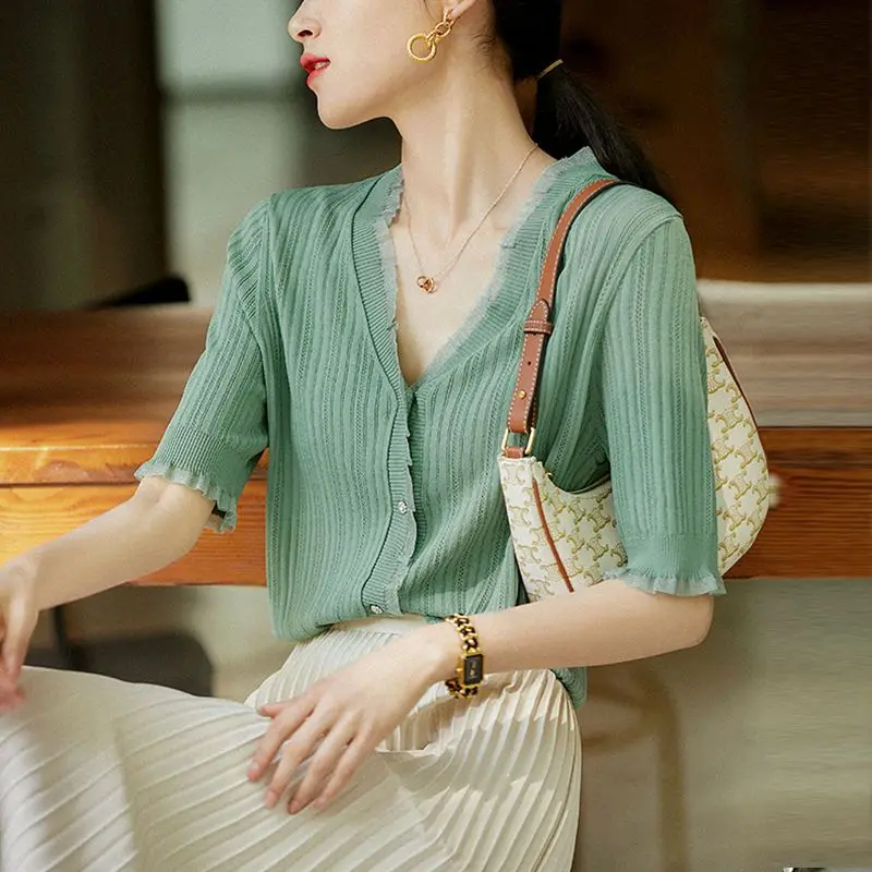 

Elegant V-Neck Button Knitted Spliced Gauze Ruffles Shirt Women's Clothing 2023 Spring New Casual Tops All-match Commute Blouse