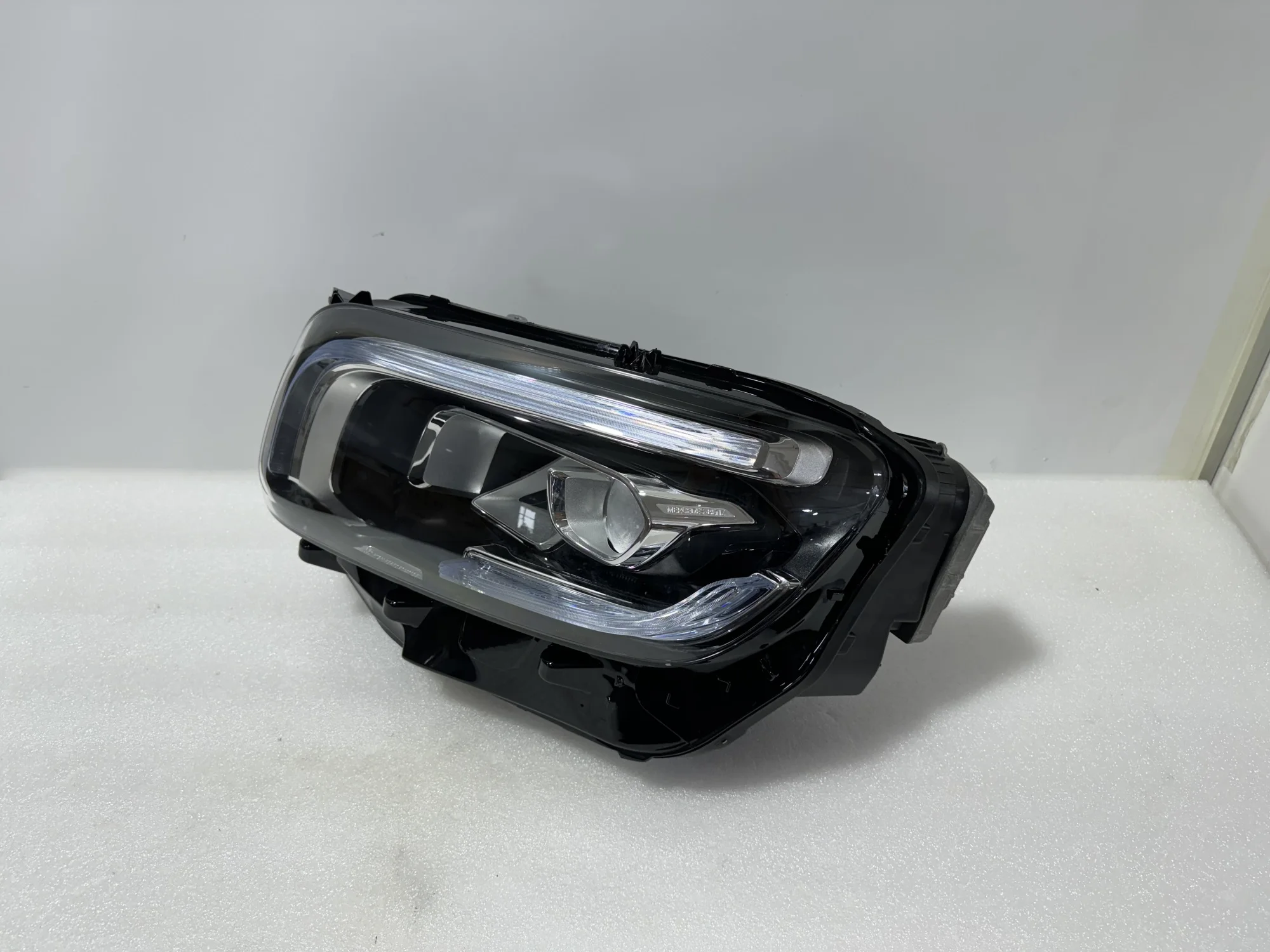 High quality headlights suitable for Mercedes Benz GLB W247 LED headlights 2020-2023 GLB200 Mercedes Benz GLB 247 LED headlights