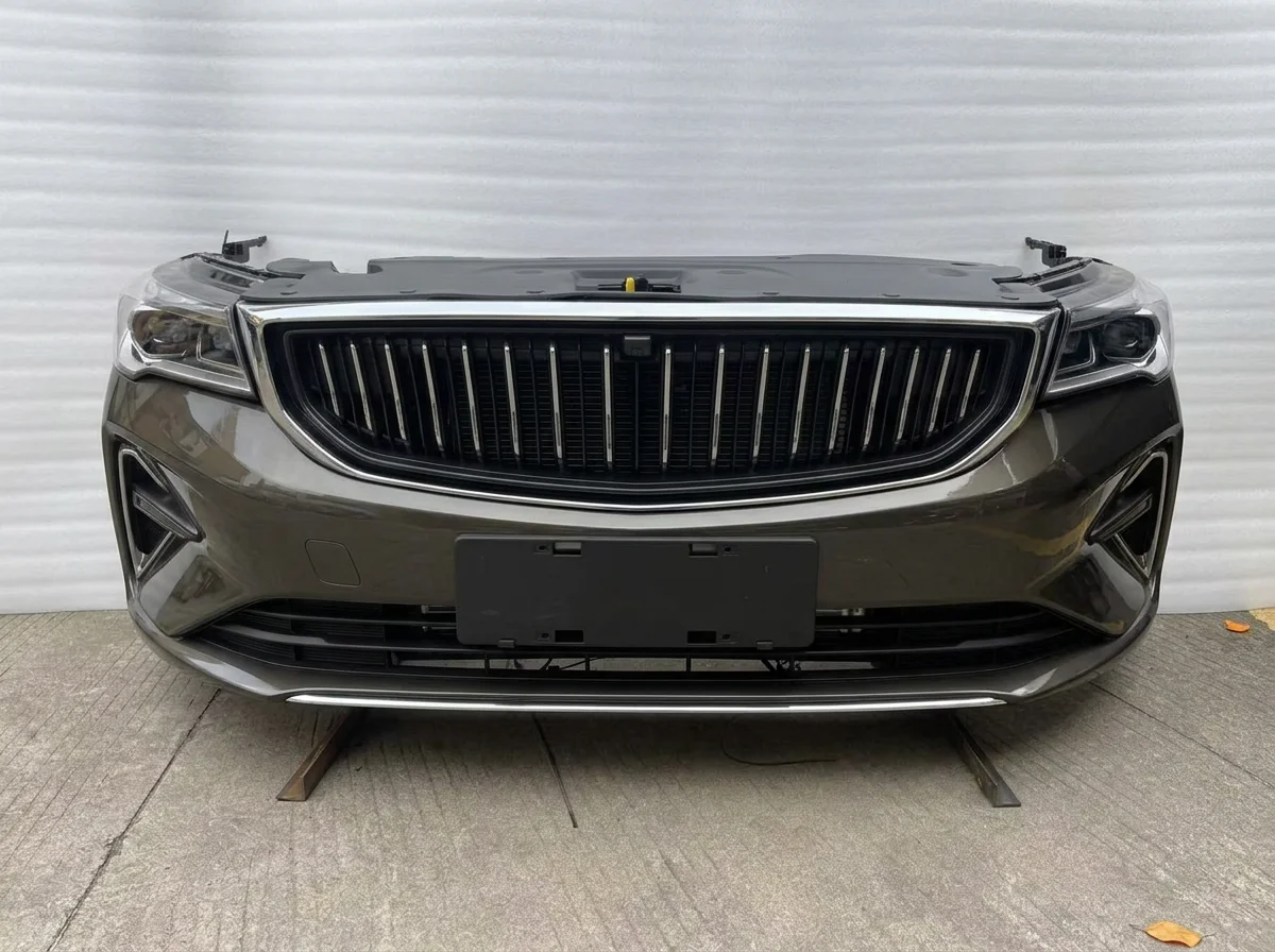 Front Face Set with Left and Right Headlights for Geely Emgrand