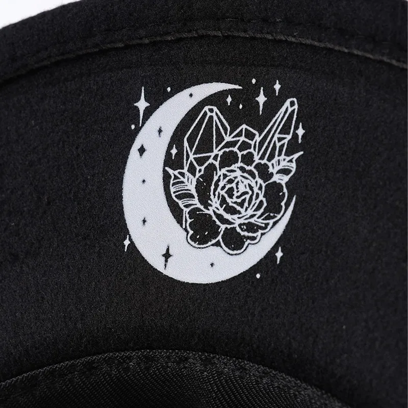 Gothic-style hand-painted moon and rose decoration niche medieval mysterious woolen cowboy felt hat