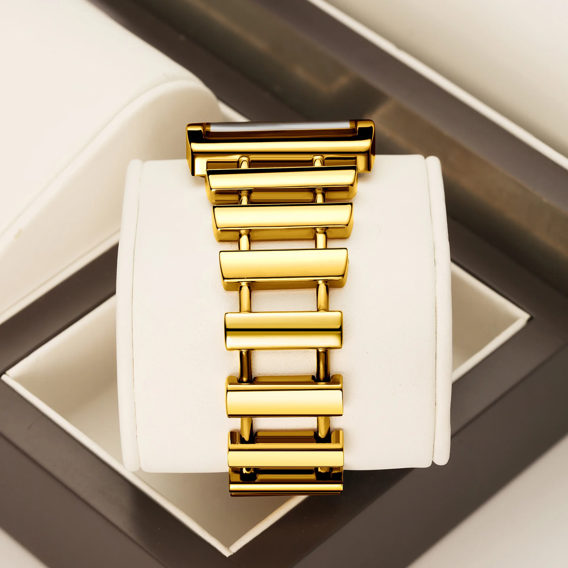 Yalalusi Square Women's Quartz Women's Watch Simple and Compact Women's Watch European and American Watch